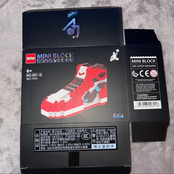 Nike/ Air Jordan red/white/ black building set mini block air super sneakers - Picture 2 of 4
